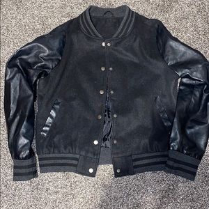 Black fleece and pleather jacket size large
